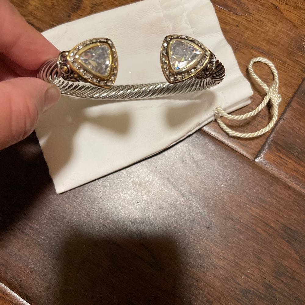 Fashion bracelet